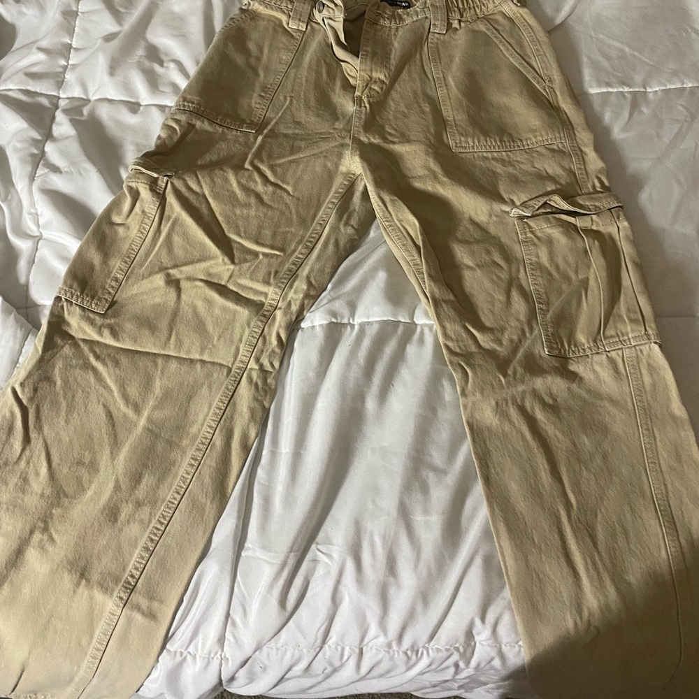 Cargo pants - Picture 3 of 3